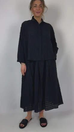 Aequamente 142 Skirt Black