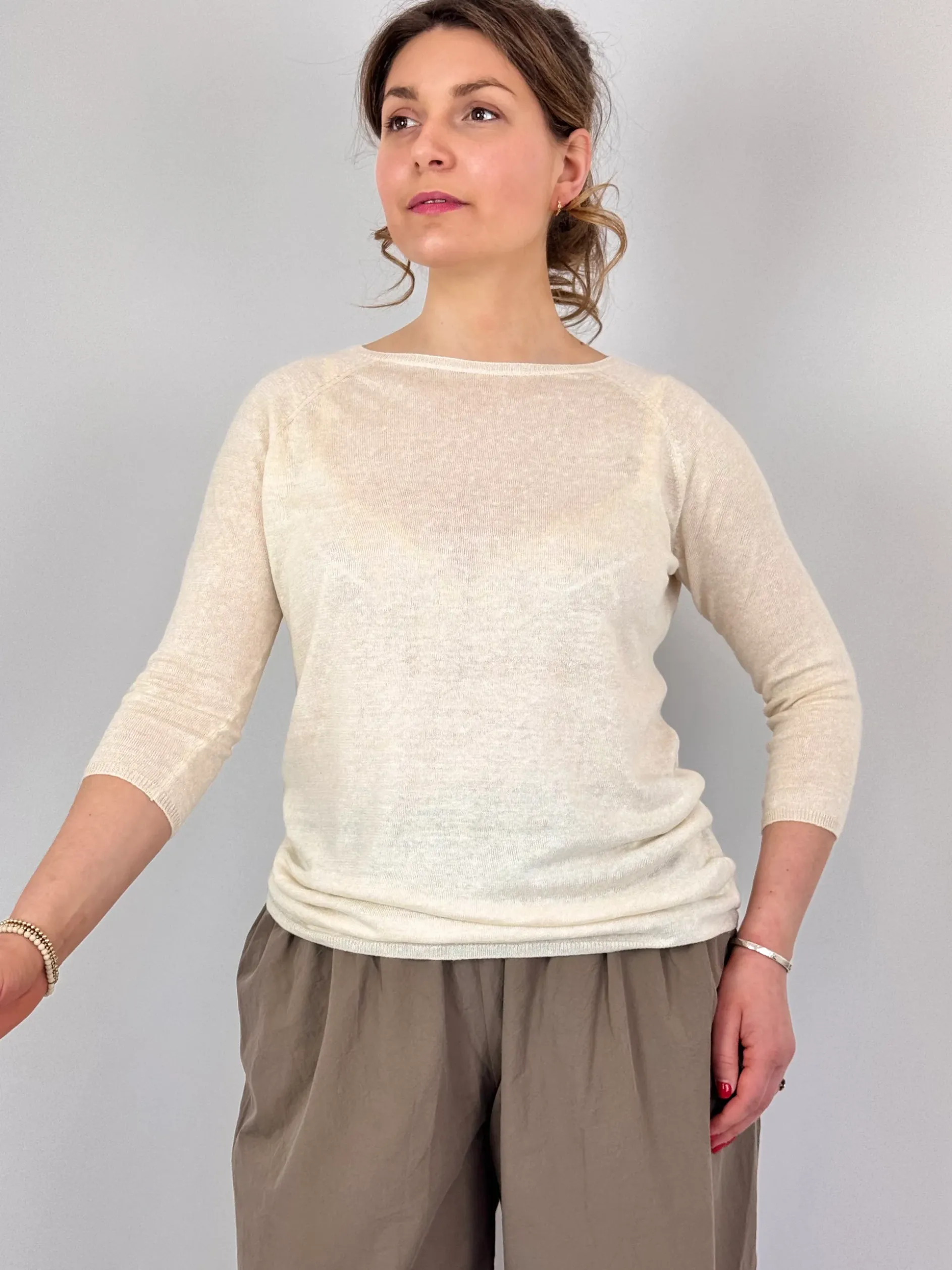Apuntob 1952 Jumper Milk