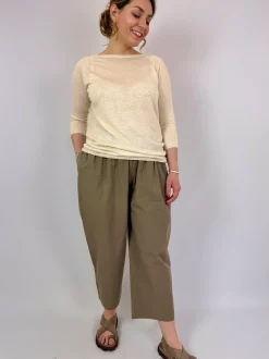 Apuntob 1952 Jumper Milk