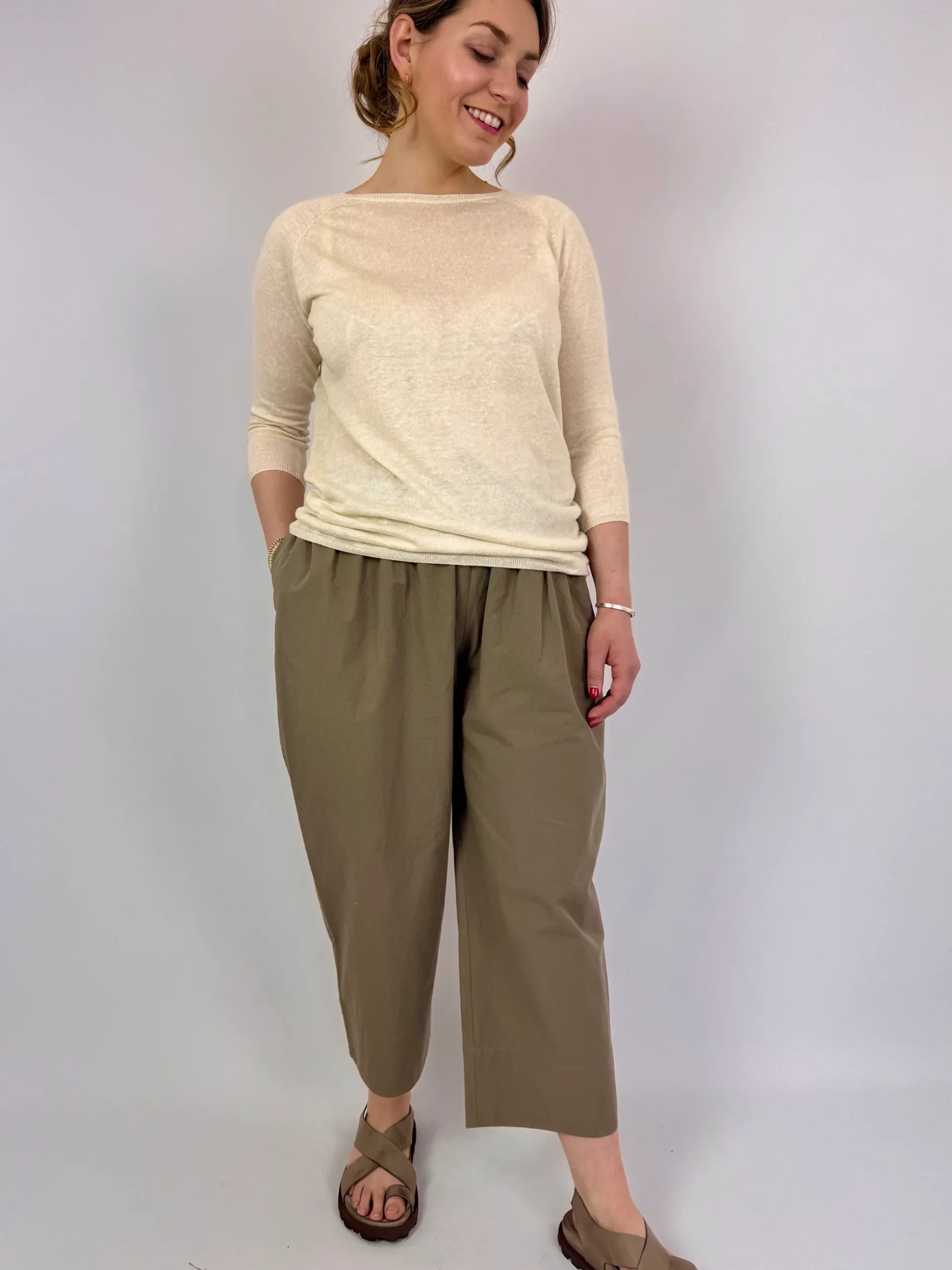 Apuntob 1952 Jumper Milk