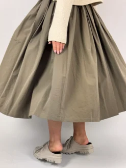 Apuntob 1900 Skirt Mud