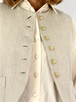 Der Antagonist 3 Waistcoat Natural