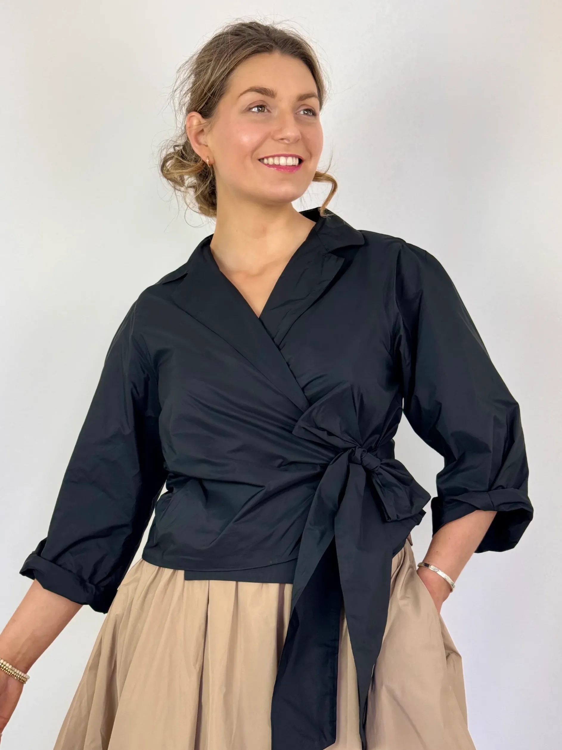 Les Filles d'Ailleurs 832 Blouse Black