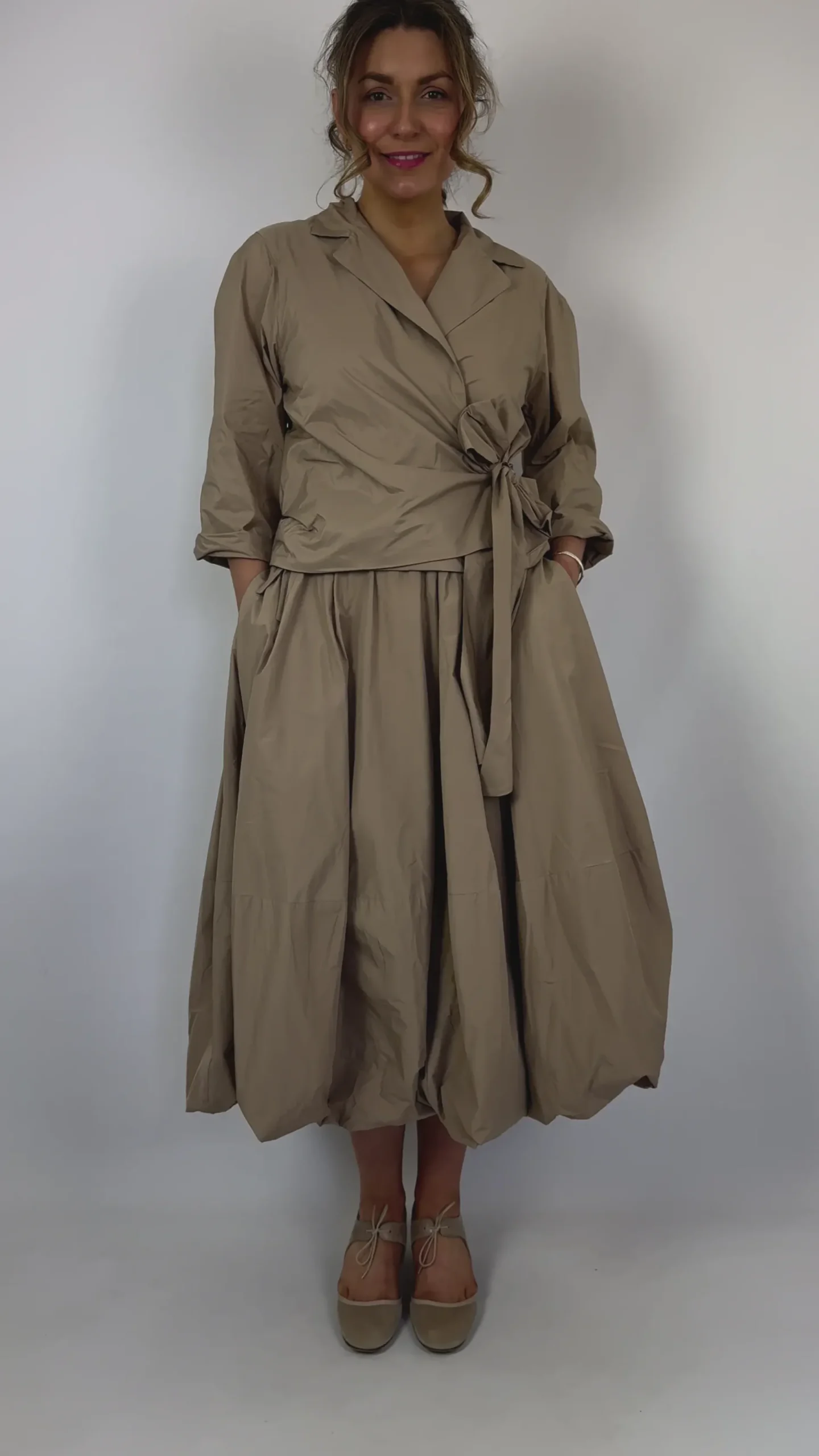 Les Filles D'Ailleurs 832 Blouse Beige