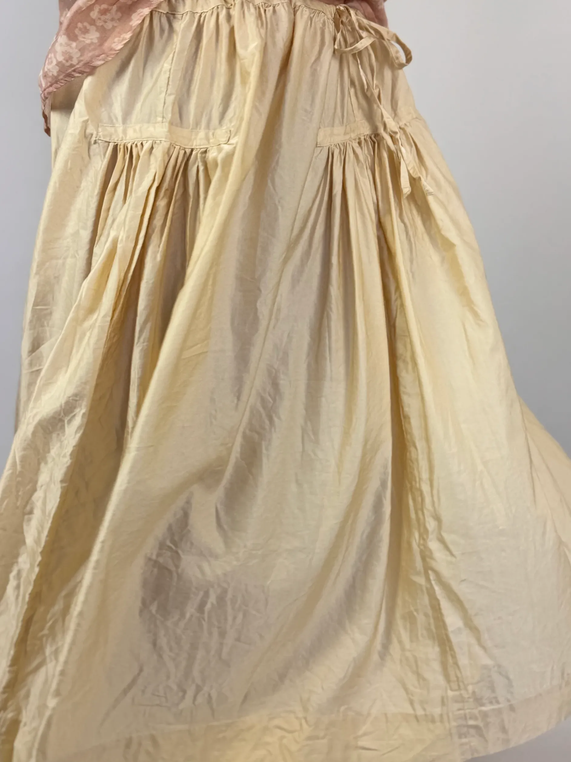 Sula Frida Skirt Biscotti